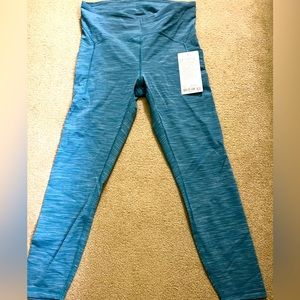 Lululemon power thru HR tight 25” brand new